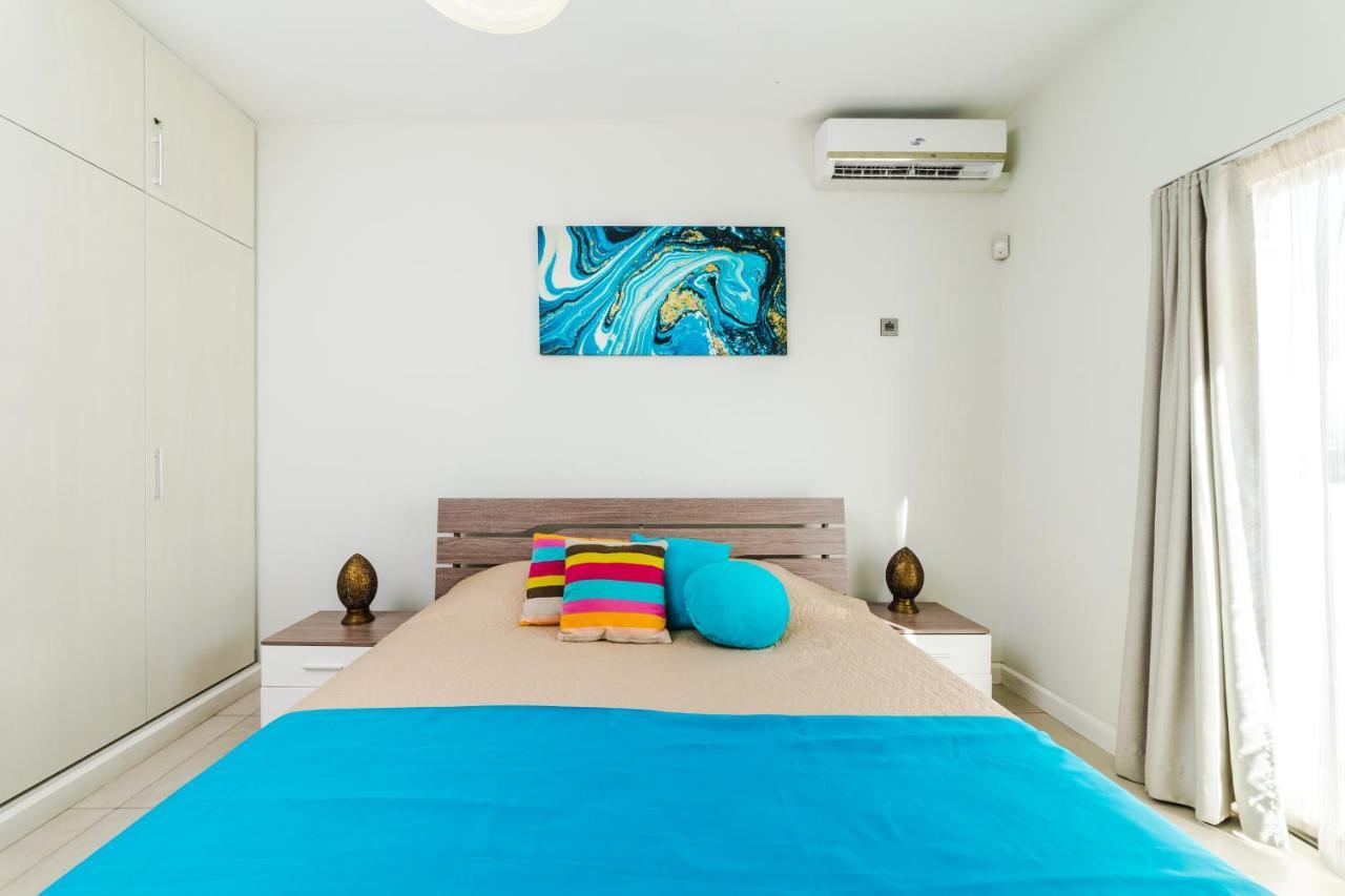 Beachcove Apartment 9 In Pereybere Pereybere Beach Zewnętrze zdjęcie
