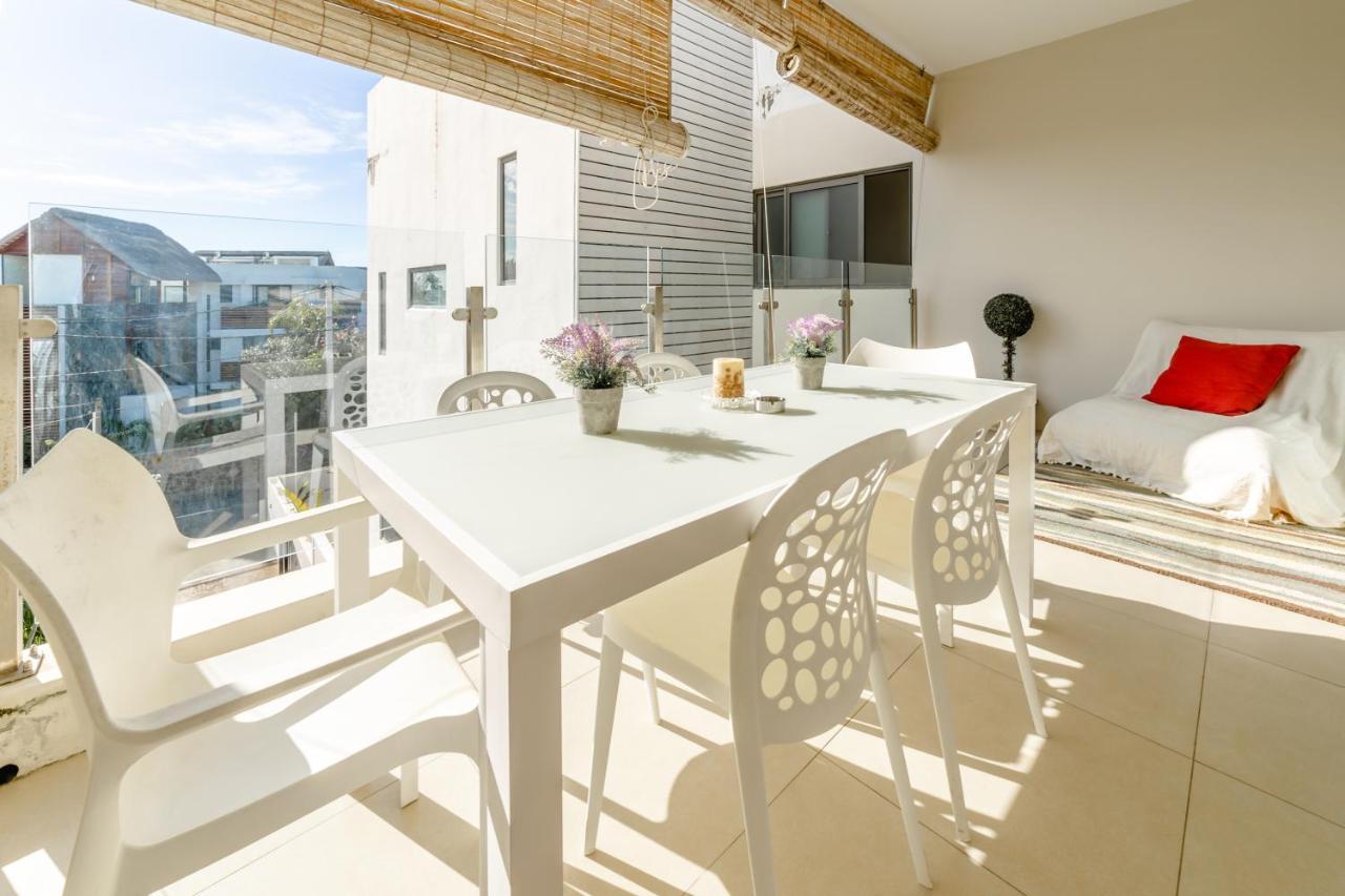 Beachcove Apartment 9 In Pereybere Pereybere Beach Zewnętrze zdjęcie